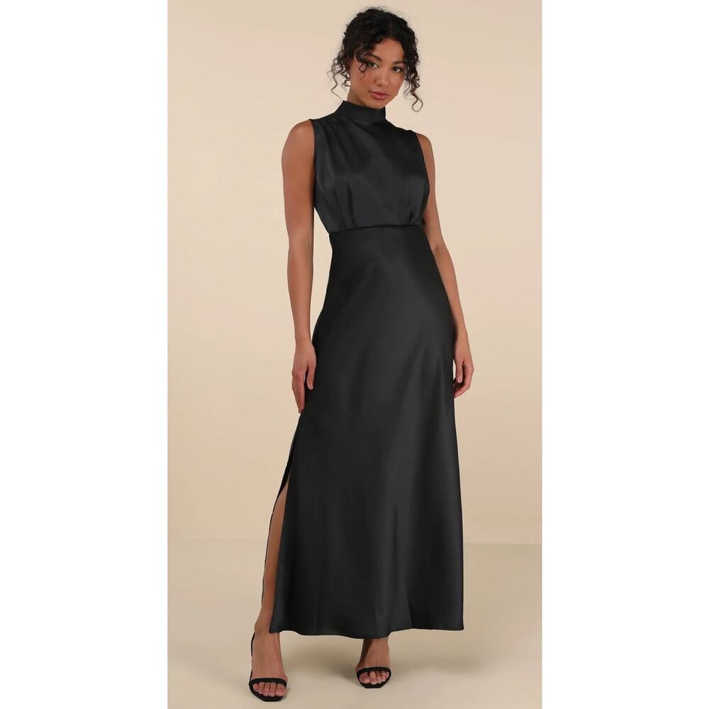 Sleeveless High-Neck Black Maxi Dress